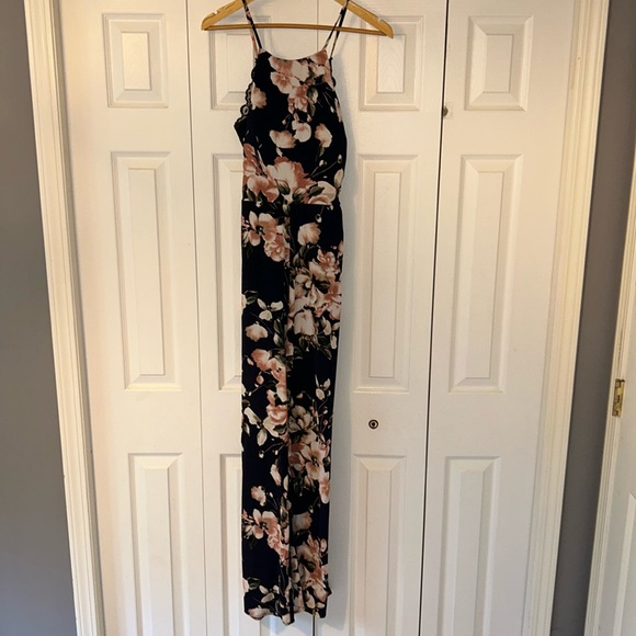 Floral jumper. - Picture 2 of 5